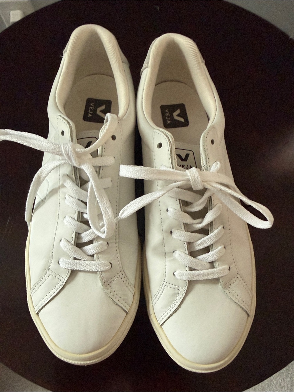 Veja White Leather Low-Top Sneakers with Off-White Sole